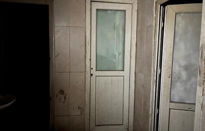 HADIMKÖY ÖMERLİ'DE 1800M2 KAMYON GİRİŞLİ BOŞ DEPO-İMALATHANE