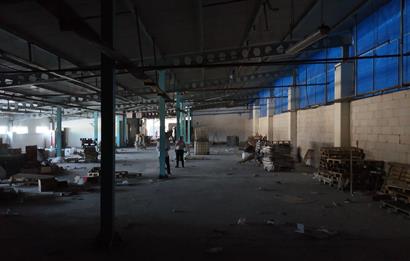 HADIMKÖY ÖMERLİ'DE 5000M2 TEK KAT DÜZ GİRİŞLİ BOŞ DEPO-İMALATHANE