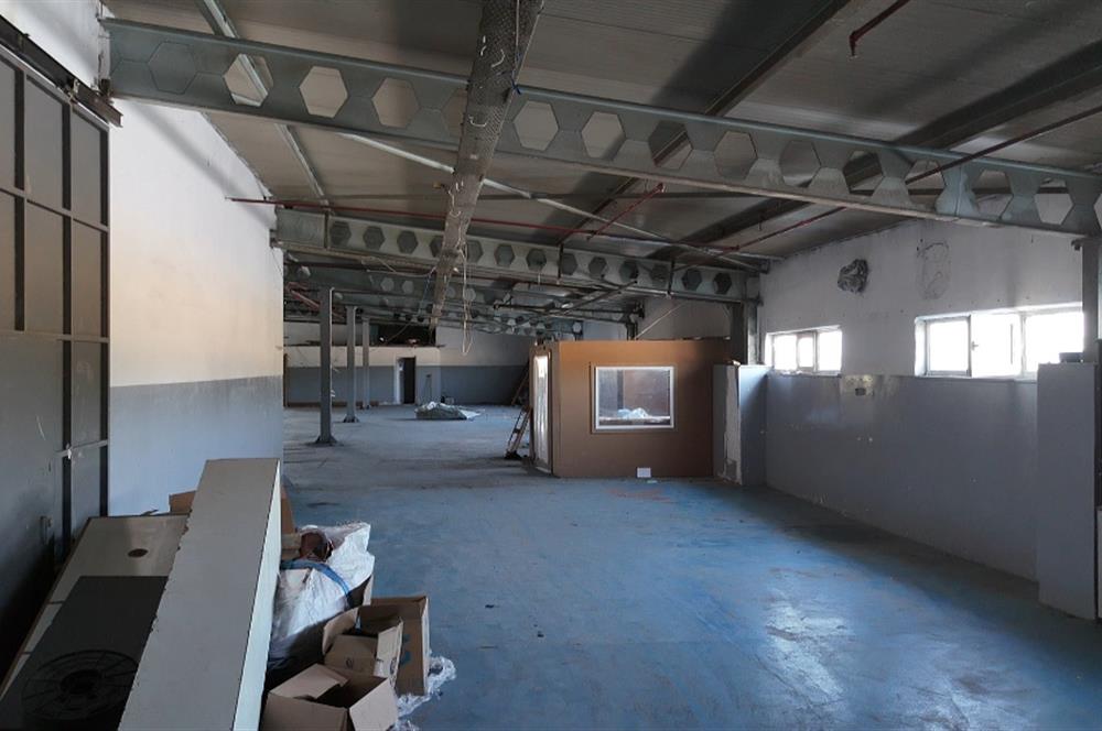 HADIMKÖY ÖMERLİ'DE 5000M2 TEK KAT DÜZ GİRİŞLİ BOŞ DEPO-İMALATHANE
