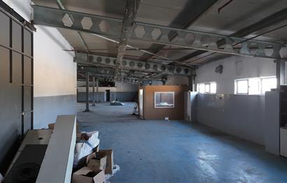 HADIMKÖY ÖMERLİ'DE 5000M2 TEK KAT DÜZ GİRİŞLİ BOŞ DEPO-İMALATHANE