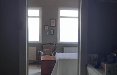 SARIYER YENİMAHALLEDE BOĞAZ MANZARALI MÜSTAKİL 4+2 BAHÇELİ EV
