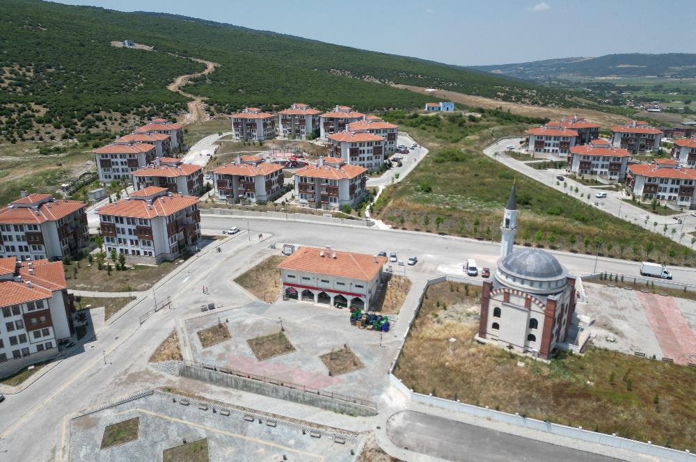 C 21 BAL'DAN MANYAS'TA, 16 YILDA AMORTİ EDEN YATIRIMLIK DÜKKAN