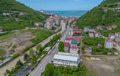 CENTURY21 UZMANDAN YOMRADA ANA YOL ÜZERİ KİRALIK DÜKKAN