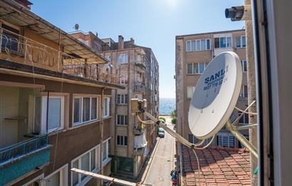 C21 Cius; Merkezi Lokasyonda Eşyalı Ara Kat  Satılık daire