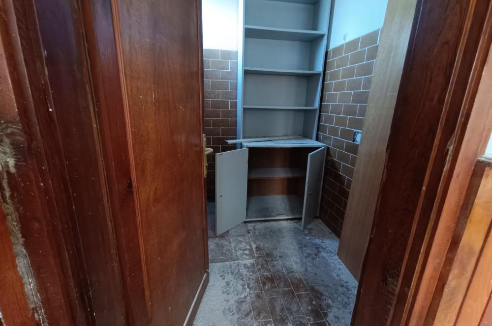 CENTURY21  BAL'DAN  KEPSUT TA KOMPLE SATILIK YURT BİNASI