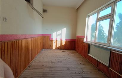 CENTURY21  BAL'DAN  KEPSUT TA KOMPLE SATILIK YURT BİNASI