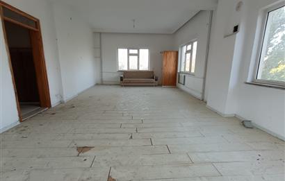 CENTURY21  BAL'DAN  KEPSUT TA KOMPLE SATILIK YURT BİNASI