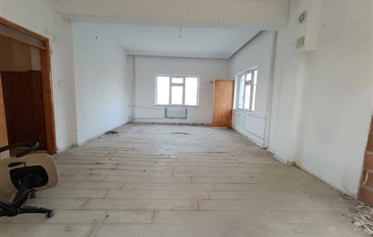 CENTURY21  BAL'DAN  KEPSUT TA KOMPLE SATILIK YURT BİNASI