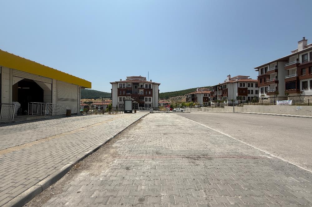 C 21 BAL'DAN MANYAS'TA, 16 YILDA AMORTİ EDEN YATIRIMLIK DÜKKAN