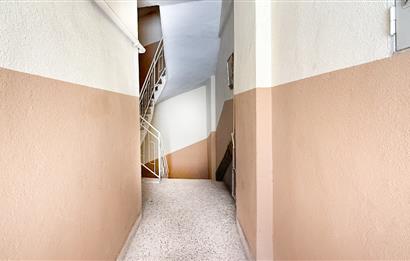 ÇARŞIYA ,TOPLU TAŞIMAYA,PAZARA YÜRÜME MESAFESİNDE, ARAKAT, SATILIK 2+1 DAİRE