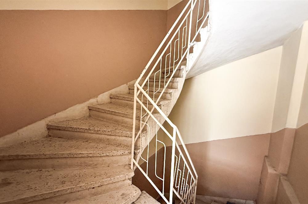 ÇARŞIYA ,TOPLU TAŞIMAYA,PAZARA YÜRÜME MESAFESİNDE, ARAKAT, SATILIK 2+1 DAİRE
