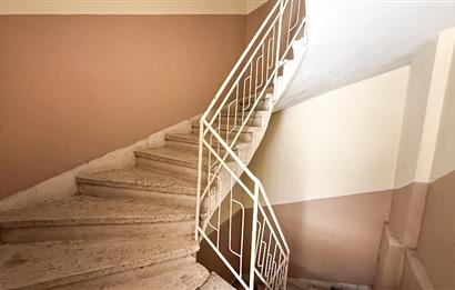 ÇARŞIYA ,TOPLU TAŞIMAYA,PAZARA YÜRÜME MESAFESİNDE, ARAKAT, SATILIK 2+1 DAİRE
