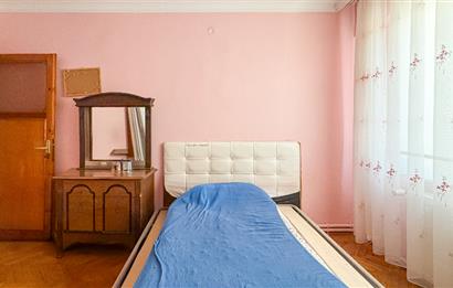 ÇARŞIYA ,TOPLU TAŞIMAYA,PAZARA YÜRÜME MESAFESİNDE, ARAKAT, SATILIK 2+1 DAİRE