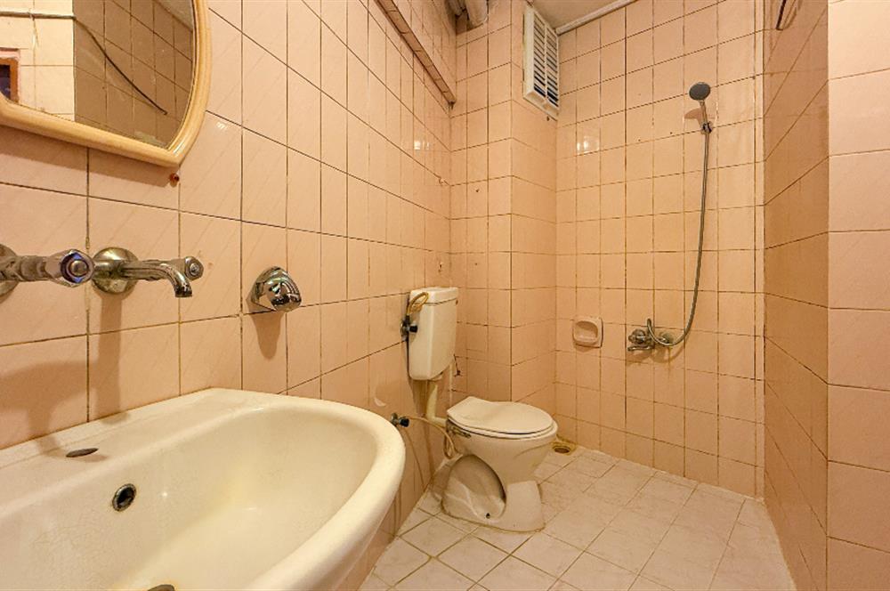 ÇARŞIYA ,TOPLU TAŞIMAYA,PAZARA YÜRÜME MESAFESİNDE, ARAKAT, SATILIK 2+1 DAİRE