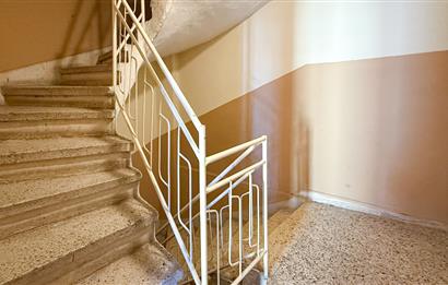 ÇARŞIYA ,TOPLU TAŞIMAYA,PAZARA YÜRÜME MESAFESİNDE, ARAKAT, SATILIK 2+1 DAİRE