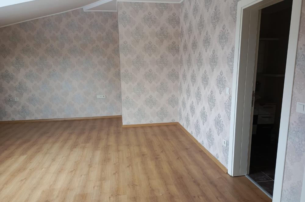 BEYLİKDÜZÜ - ESENYURTTA E-5 YANI SATILIK 4+2 DUBLEKS DAİRE