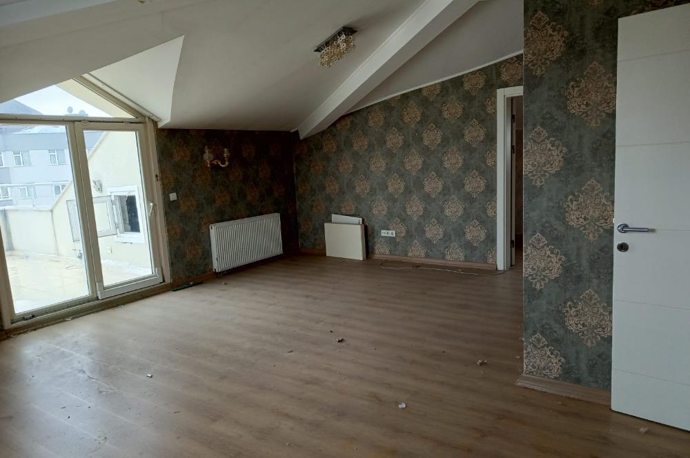 BEYLİKDÜZÜ - ESENYURTTA E-5 YANI SATILIK 4+2 DUBLEKS DAİRE