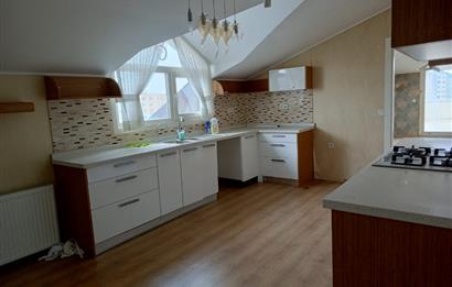 BEYLİKDÜZÜ - ESENYURTTA E-5 YANI SATILIK 4+2 DUBLEKS DAİRE