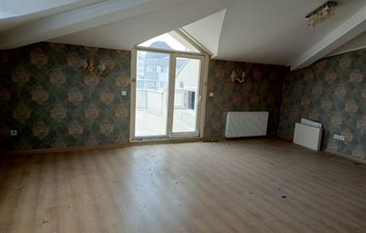 BEYLİKDÜZÜ - ESENYURTTA E-5 YANI SATILIK 4+2 DUBLEKS DAİRE