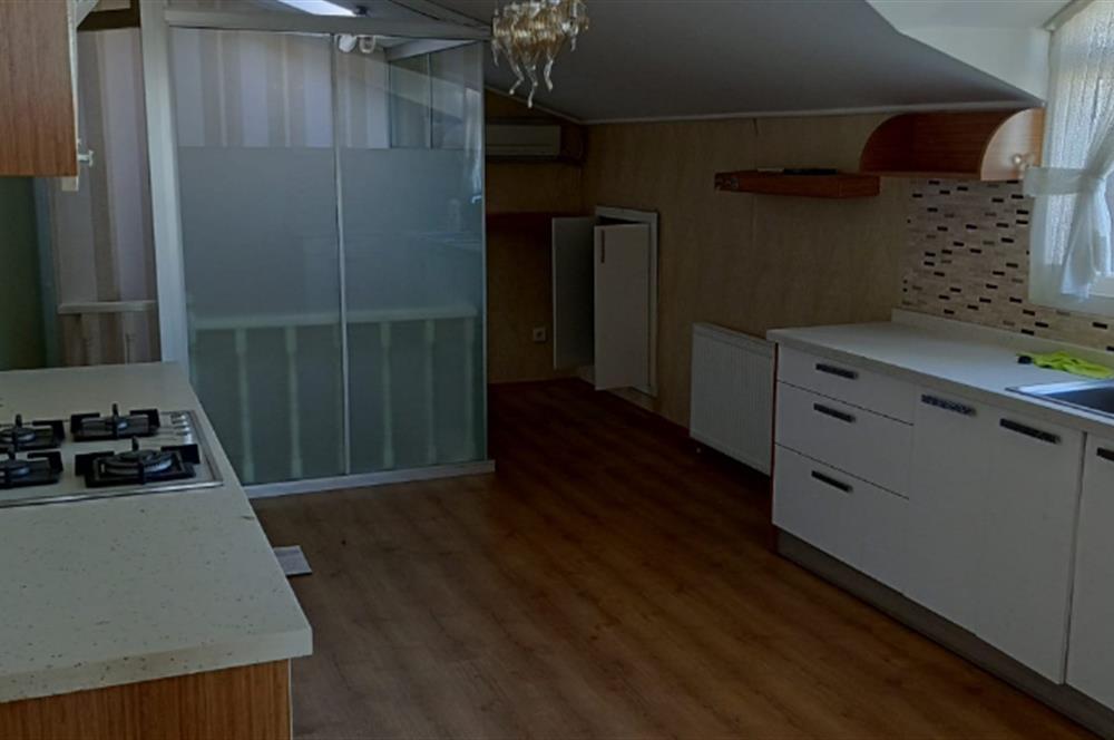 BEYLİKDÜZÜ - ESENYURTTA E-5 YANI SATILIK 4+2 DUBLEKS DAİRE