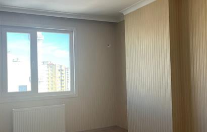BEYLİKDÜZÜ - ESENYURTTA E-5 YANI SATILIK 4+2 DUBLEKS DAİRE