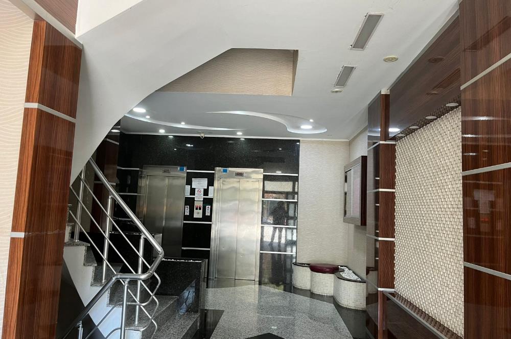 BEYLİKDÜZÜ - ESENYURTTA E-5 YANI SATILIK 4+2 DUBLEKS DAİRE