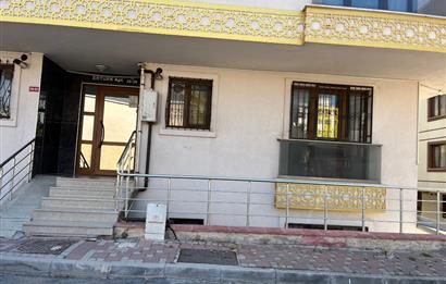 ÇEKMEKÖY'DE GENÇ BİNADA TEMİZ 1+1 DAİRE