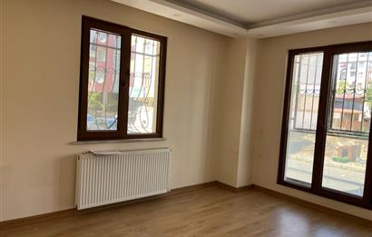 ÇEKMEKÖY'DE GENÇ BİNADA TEMİZ 1+1 DAİRE