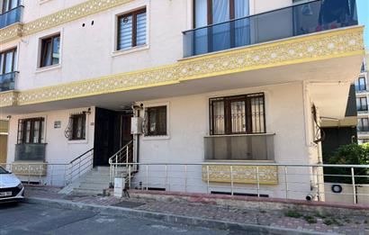 ÇEKMEKÖY'DE GENÇ BİNADA TEMİZ 1+1 DAİRE