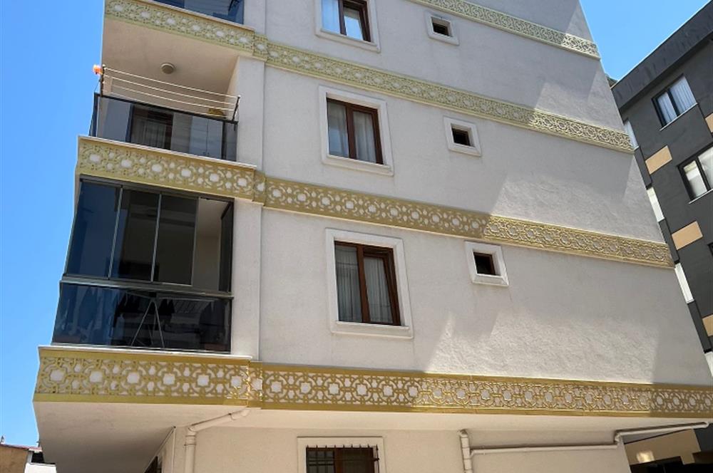 ÇEKMEKÖY'DE GENÇ BİNADA TEMİZ 1+1 DAİRE
