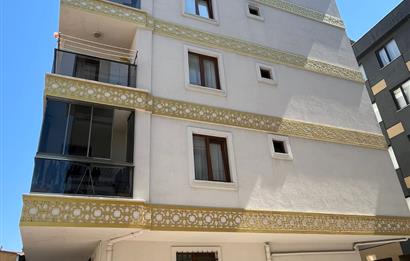 ÇEKMEKÖY'DE GENÇ BİNADA TEMİZ 1+1 DAİRE