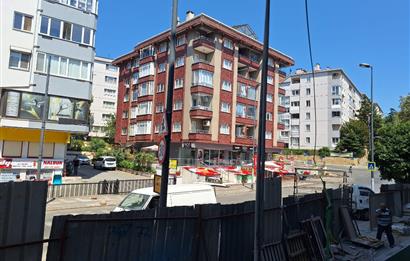 KOŞUYOLU LİFE'TA ÖN CEPHE KÖŞE DAİRE...
