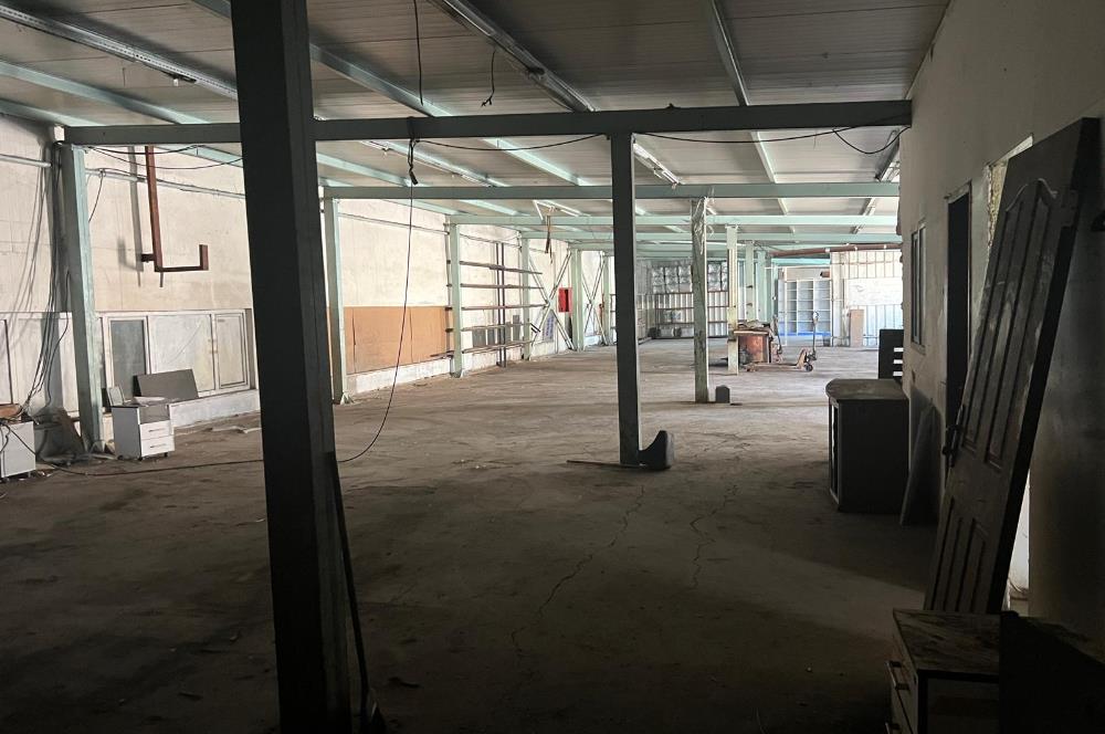 HADIMKÖY ÖMERLİ'DE 520M2 BOŞ DEPO-İMALATHANE