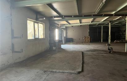 HADIMKÖY ÖMERLİ'DE 520M2 BOŞ DEPO-İMALATHANE