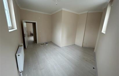 SANCAKTEPE FEVZİ ÇAKMAK CADDESİNDE 3+1 TERS DUBLEKS