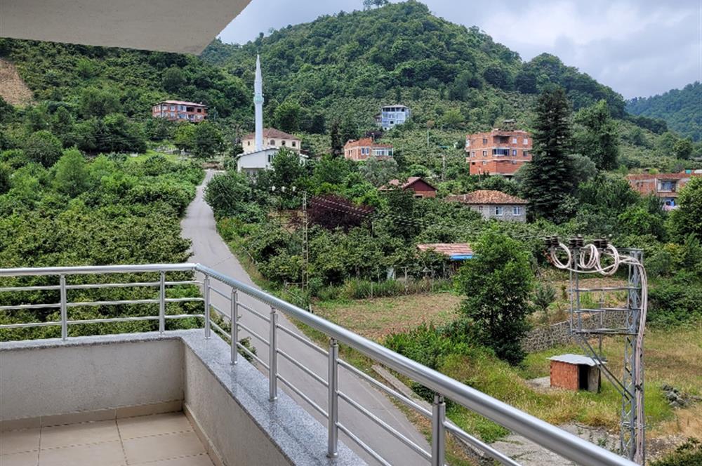 SİTE İÇERİSİNDE SIFIR EŞYALI DOĞA MANZARALI SATILIK DAİRE 