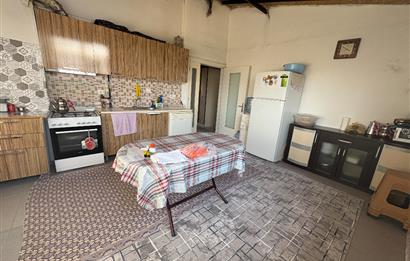 Century 21 Net'ten Nüfus Müdürlüğü Yakını Komple Satılık Bina 