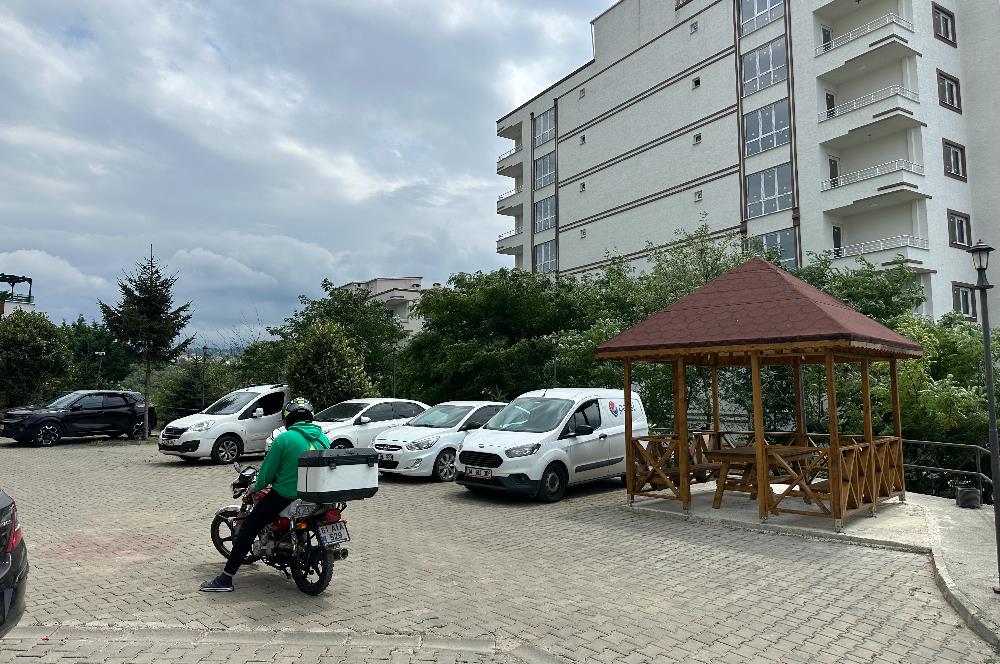 CENTURY21 UZMANDAN BOZTEPE TOWERS'TA 2+1 FIRSAT DAİRE