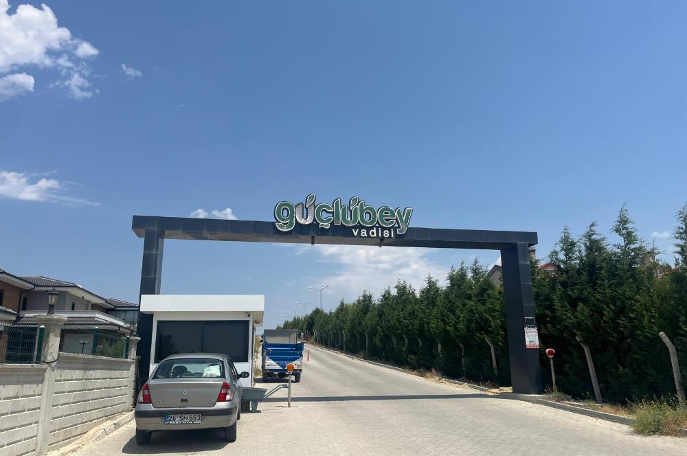 CENTURY21 VİZYON'DAN GÜÇLÜBEY VADİSİNDE KİRALIK 2+1 DAİRE