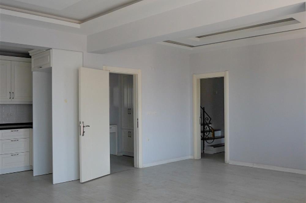 Century21'den Beyaz Saray Konutlarında Lüks 4+1 Daire