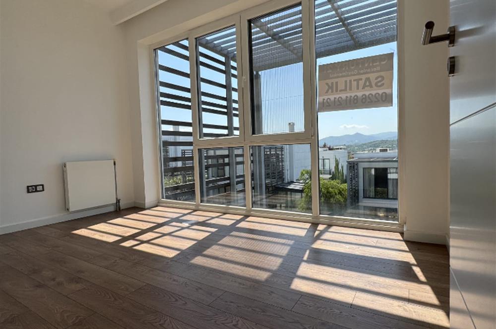 Yalova’nın en prestijli projelerinden biri olan Oasis Villaları’nda doğayla iç içe, modern ve ferah bir yaşam sizi bekliyor!