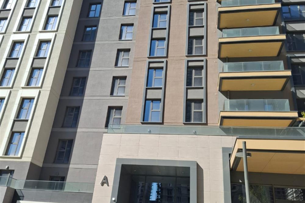 Fikirtepe'de Emkak Konut GYO 7. Etap'ta Kiralık 2+1 Yeni Daire