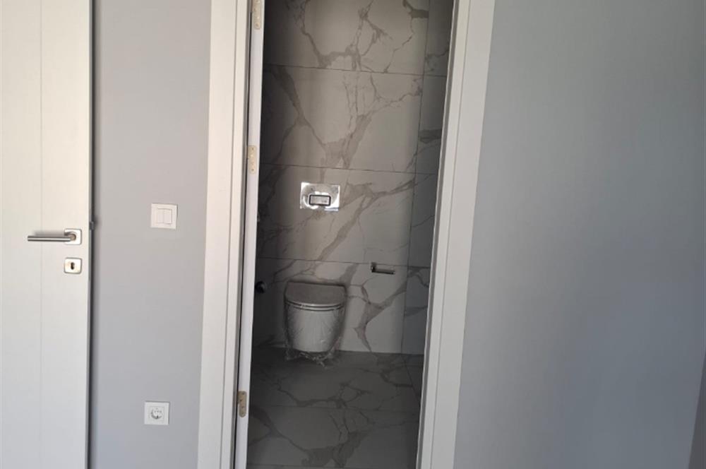 Fikirtepe'de Emkak Konut GYO 7. Etap'ta Kiralık 2+1 Yeni Daire