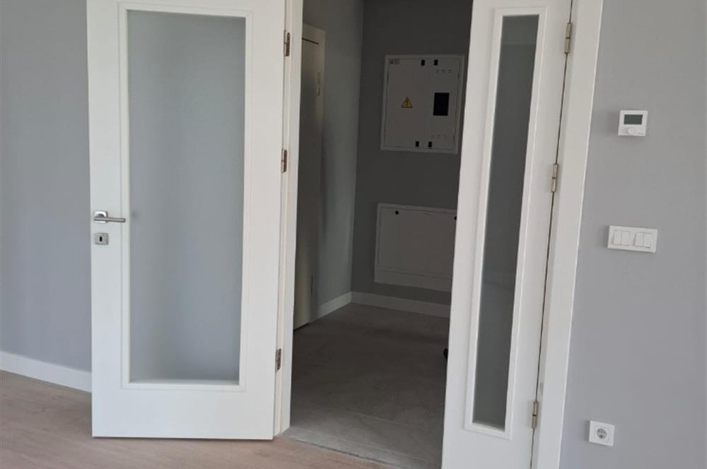 Fikirtepe'de Emkak Konut GYO 7. Etap'ta Kiralık 2+1 Yeni Daire