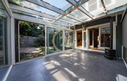 Kemerburgaz Çeşmeler Vadisi Satılık 5+2 Villa 