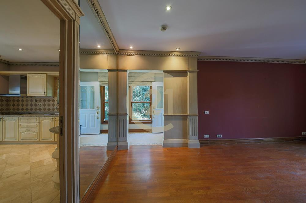 Kemerburgaz Çeşmeler Vadisi Satılık 5+2 Villa 