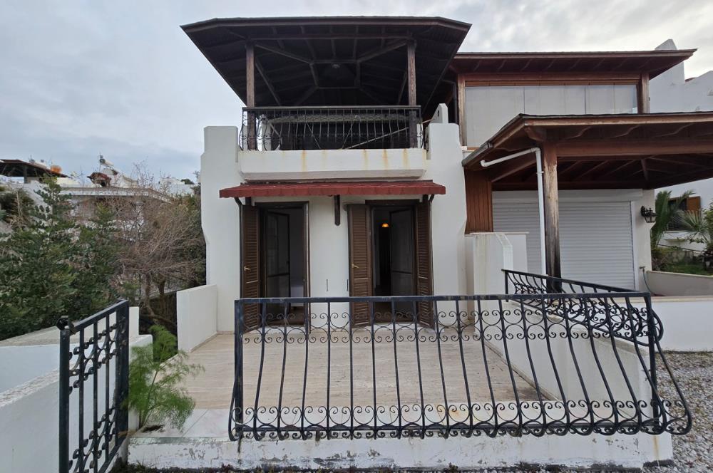 Bodrum-Bitez  3+1 deniz manzaralı satılık dubleks villa