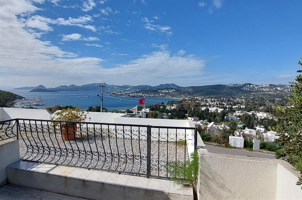 Bodrum-Bitez  3+1 deniz manzaralı satılık dubleks villa