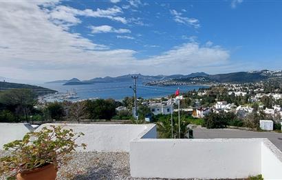 Bodrum-Bitez  3+1 deniz manzaralı satılık dubleks villa