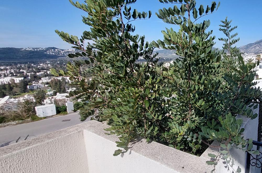 Bodrum-Bitez  3+1 deniz manzaralı satılık dubleks villa